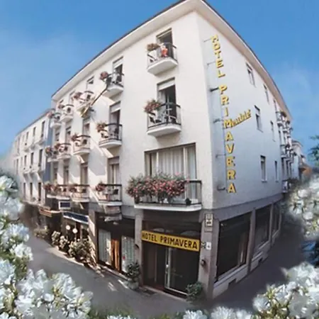 普林马维拉酒店 3* 斯特雷萨