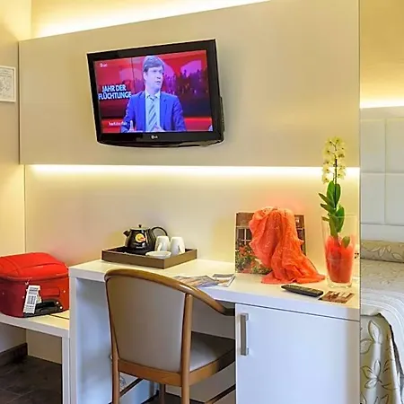 Hotel Primavera 3*