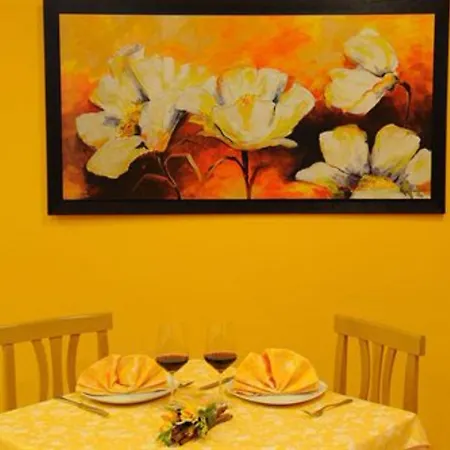 Primavera فندق 3*