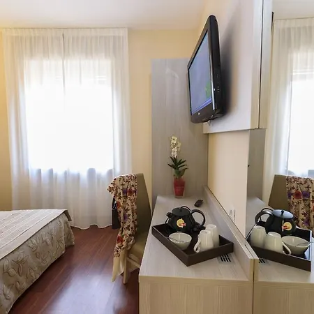 Primavera 3* ستريزا